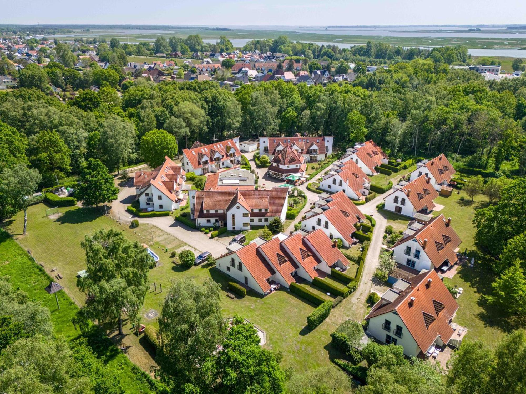 Ferienpark Freesenbruch Wohnung 4 5 - Kranichtanz Zingst Kültér fotó